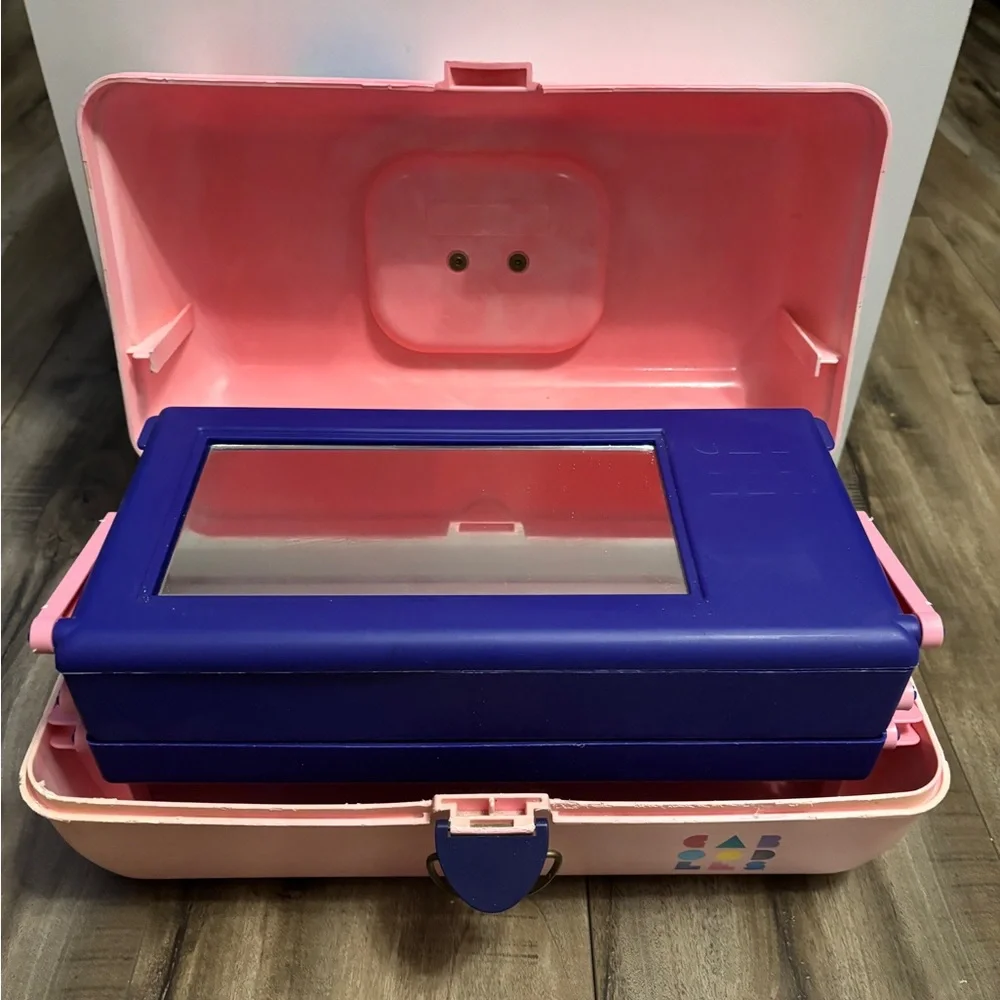 Vintage Caboodles 3 Tier Makeup Travel Case w/Vanity Mirror Pink & Purple READ - Picture 2 of 12